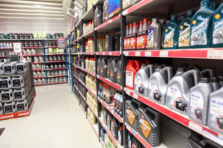 Huile moteur auto-moto Martinique